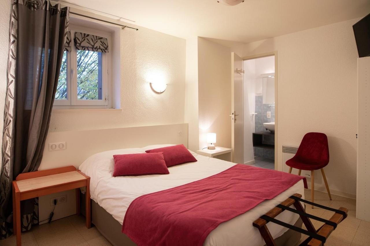 Logis Chez Germaine Hotel Geus-d'Oloron Ngoại thất bức ảnh