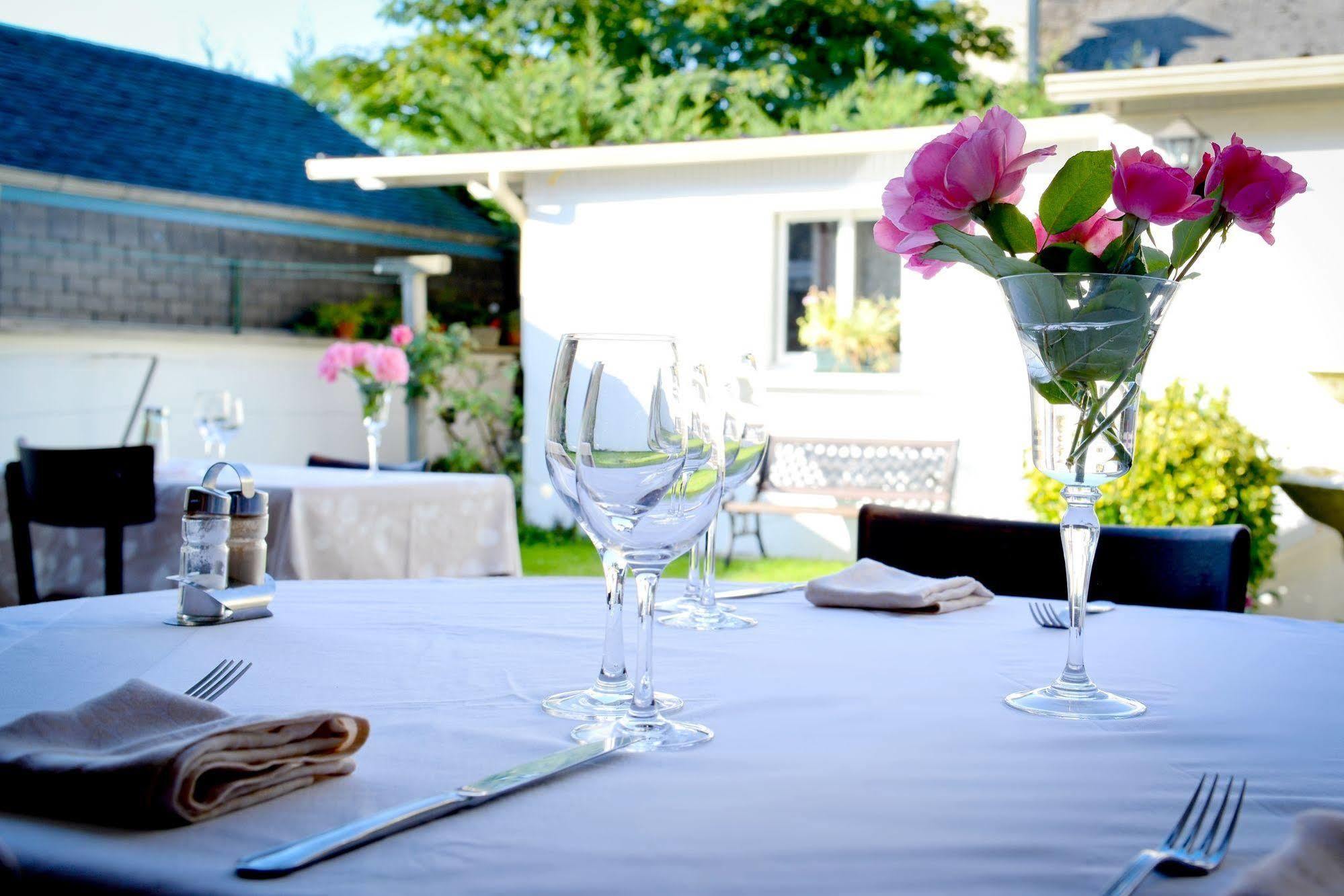 Logis Chez Germaine Hotel Geus-d'Oloron Ngoại thất bức ảnh