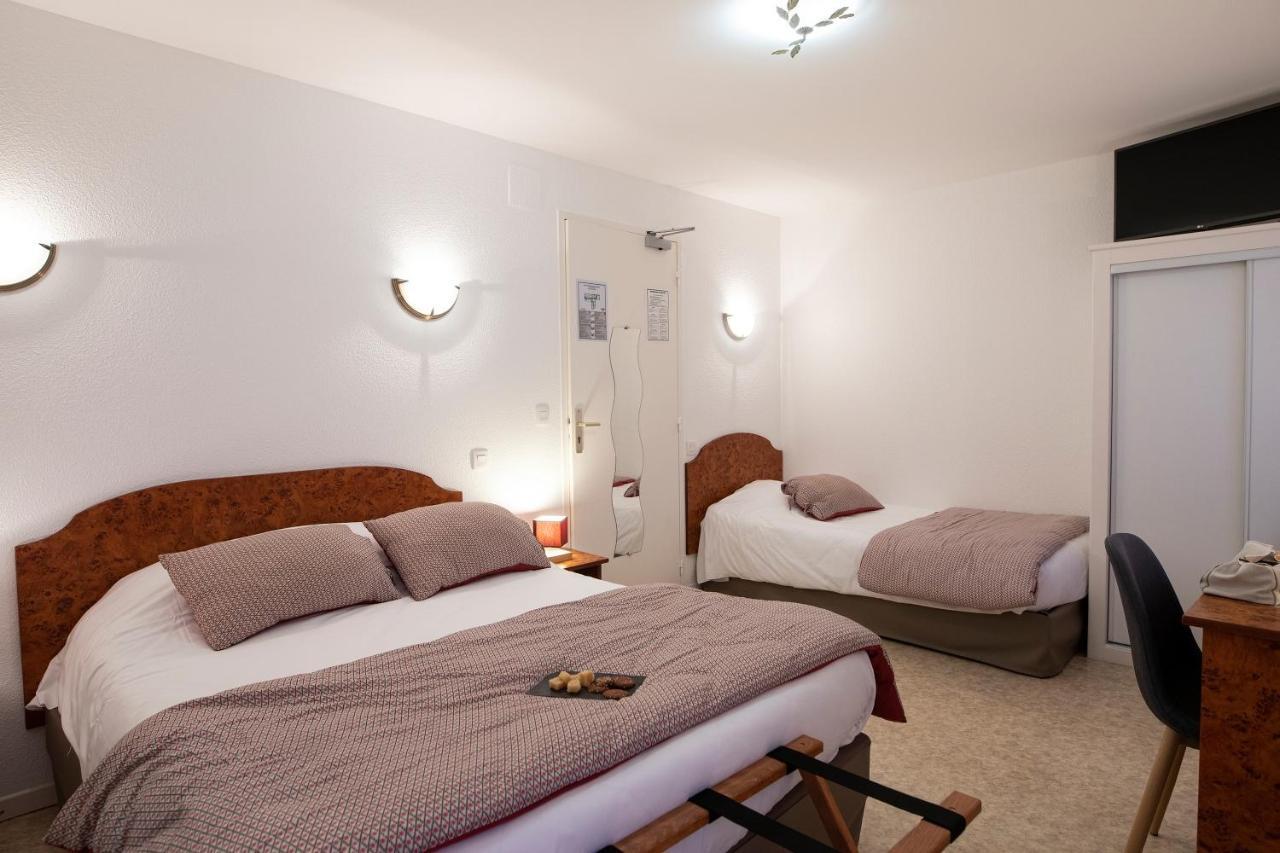Logis Chez Germaine Hotel Geus-d'Oloron Ngoại thất bức ảnh