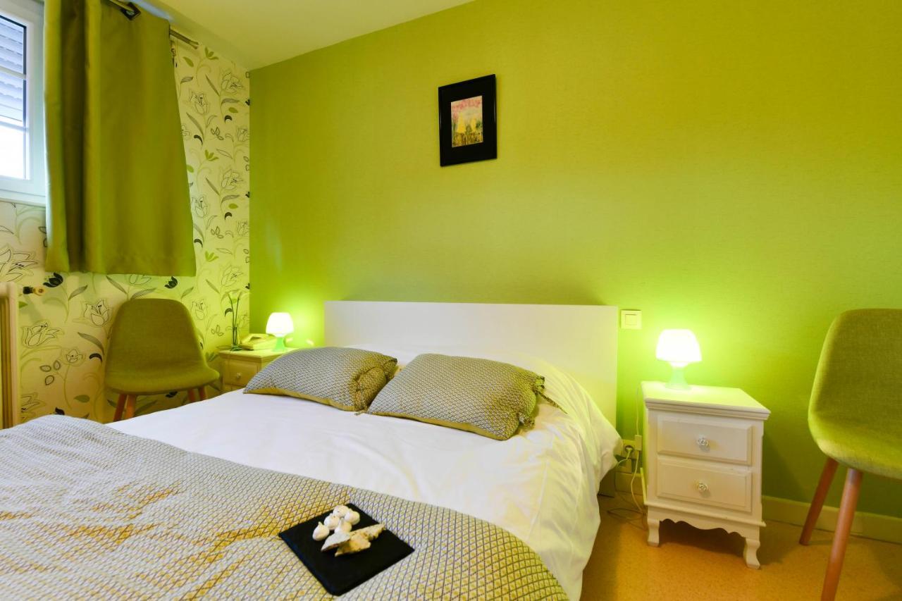 Logis Chez Germaine Hotel Geus-d'Oloron Ngoại thất bức ảnh