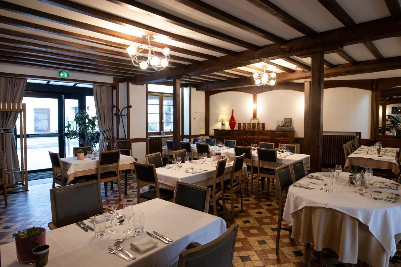 Logis Chez Germaine Hotel Geus-d'Oloron Ngoại thất bức ảnh